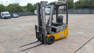 Robson Kay - Auction Date: 2026-08-18 - Category: Electric 3 wheel counterbalance trucks